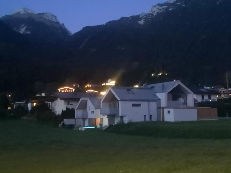 Urban Mountain Splitlevel With Lake View Maurach (Achensee) Exterior foto